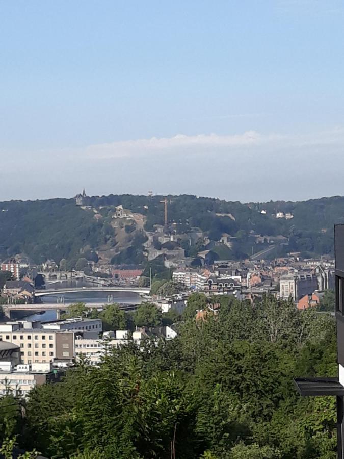 Bed Vue Sur Vallee De La Meuse Namur Bouge Bagian luar foto